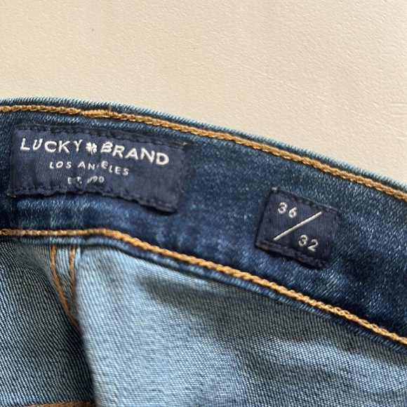Lucky Brand Los Angeles 412 athletic slim 2 way stretch 36 x 32 NWT - Picture 6 of 7